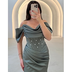 Sheath / Column Evening Gown Elegant Dress Carnival Formal Floor Length Short Sleeve Sweetheart Satin with Glitter Beading 2025