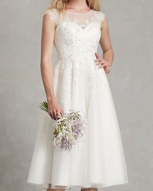Short Wedding Dress A-Line Jewel Neck Sleeveless Applique Bridal Dresses