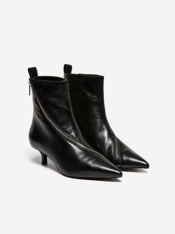 Sisley - Leather Ankle Boots With Zip, Woman, Black, Size: 41