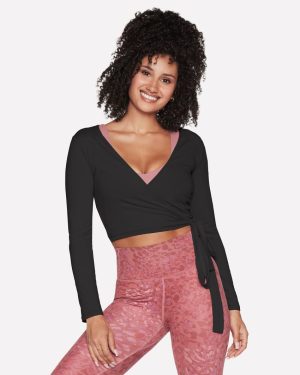 Skechers Women's GODRI SERENE Wrap Top in Black, Size Large | Polyester/Spandex