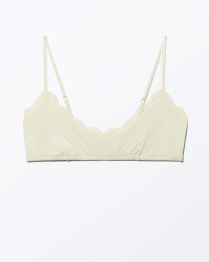 Soft Pull-over Scoop Neck Bra