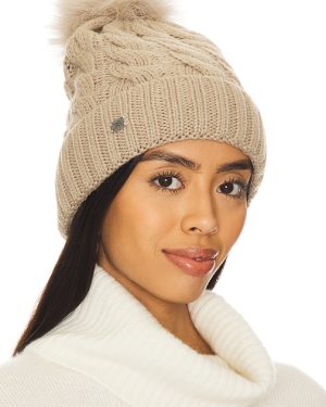 Soia & Kyo Amalie Beanie in Nude.