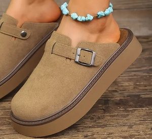 Stylish Buckled Platform Loafers, Beige,UK 3