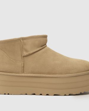 UGG Ultra Mini Platform Boots in Sawdust