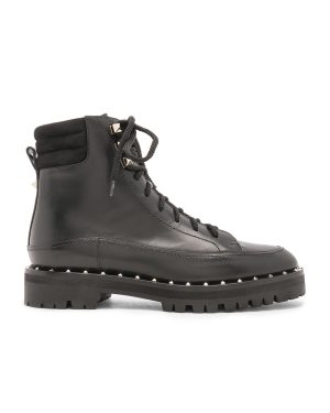 Valentino Garavani Rockstud Hiking Boots in Black - Black. Size 35 (also in ).