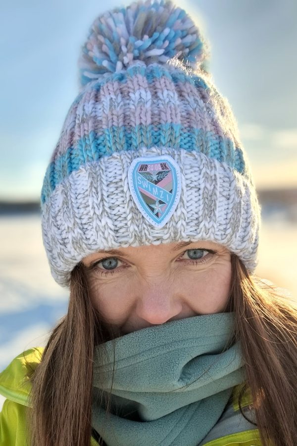 Winter Pastels Reflective Super Bobble Hat -