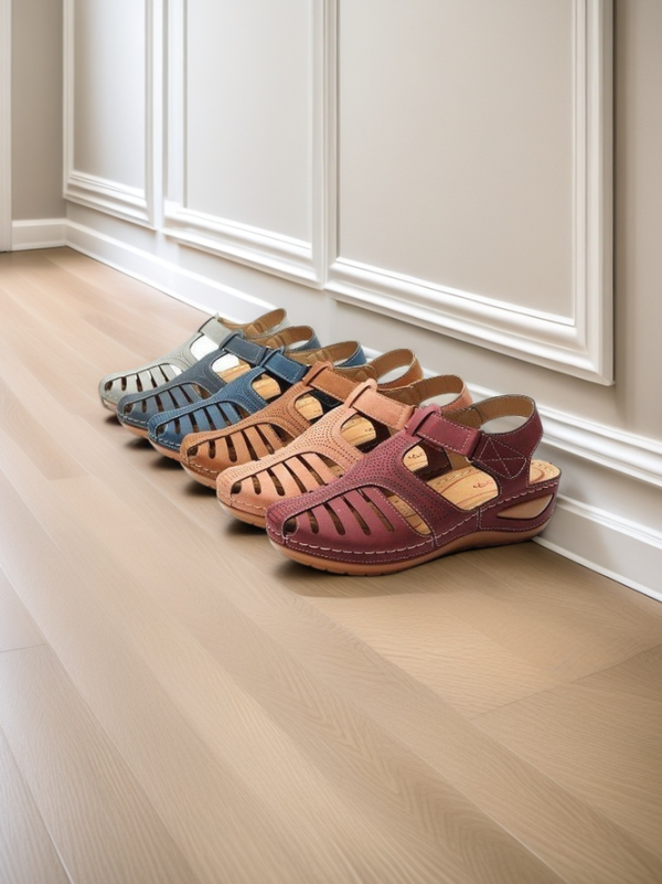 Women Street Plain Summer Wearable Low Heel Round Toe PU Pu Vented Clogs Gladiator Sandals