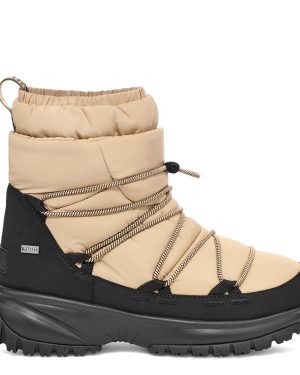 Women's Sawdust Yose Puffer Lace Ankle Boots