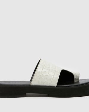schuh Tori Chunky Croc Mule Sandals in White