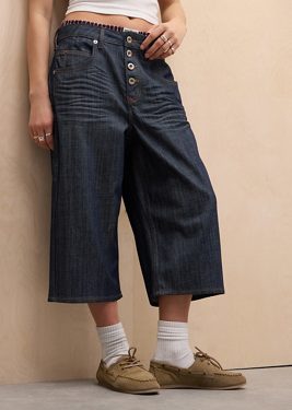 BDG Jaya Raw Crop Jeans - Rinsed Denim 26 at Urban Outfitters