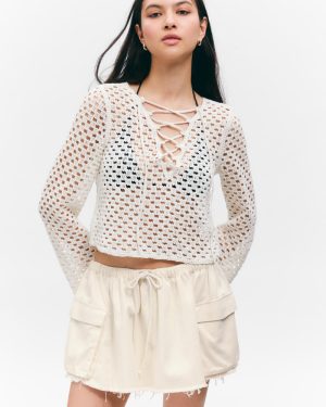 Crochet Knit Long-Sleeved Top