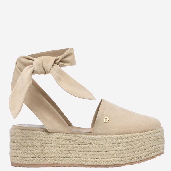 Gianvito Rossi Almeria Slingback Shoes