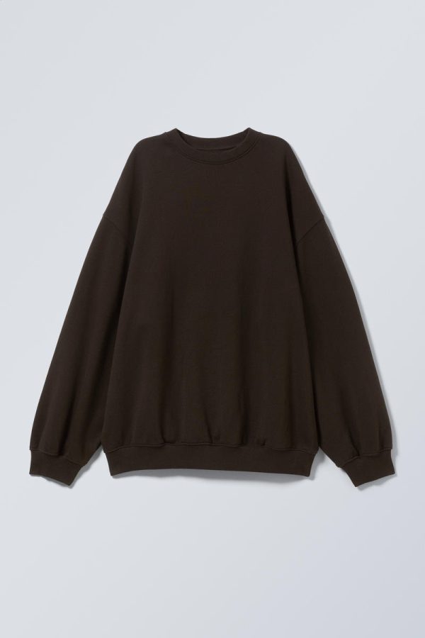 Long-Sleeved Oversized Sweatshirt
