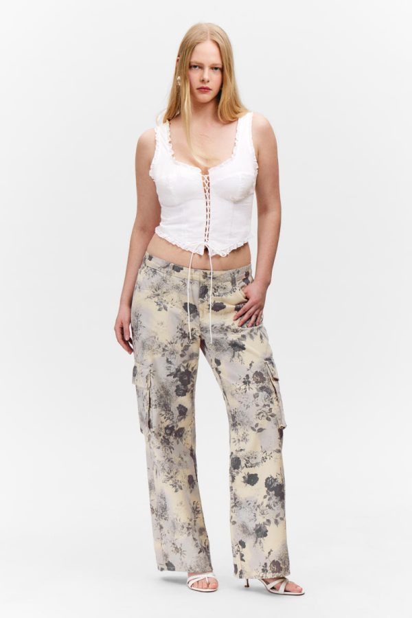 Loose Fit Low Waist Twill Cargo Trousers