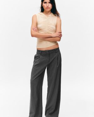Low waist wide leg tailored trousers