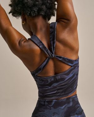 Mallea Define Crop Top - 8