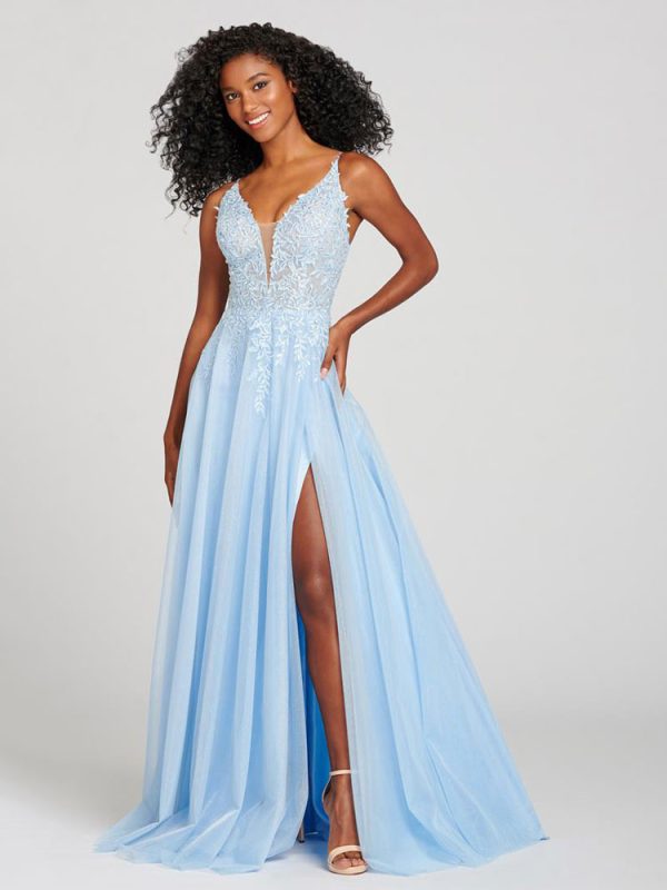 Prom Dress Light Blue Polyester V-Neck Ball Gown Sleeveless Backless Applique Party Dresses