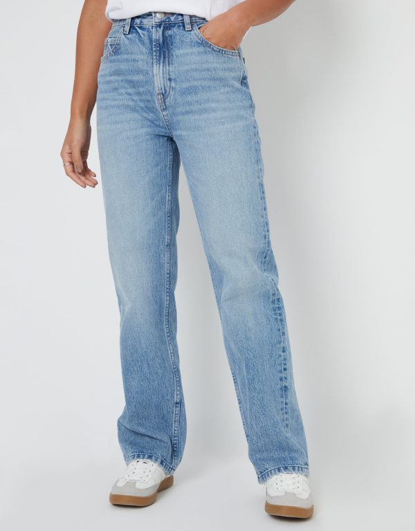 Threadbare Women's Light Wash Wide Straight Leg Jeans