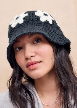 UO Flower Knit Bucket Hat - Black at Urban Outfitters