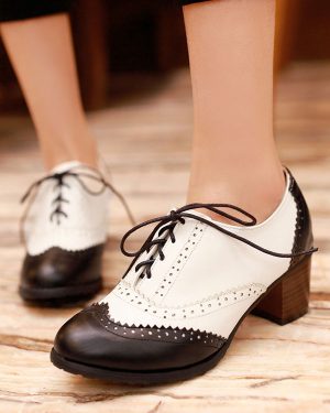 Women's Black Lace Up Brogues Round Toe Block Heel Oxfords