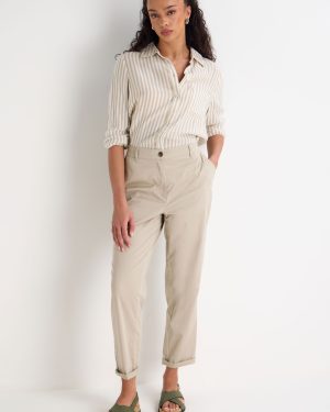 Womens Cream Plain Cropped Chino Trousers