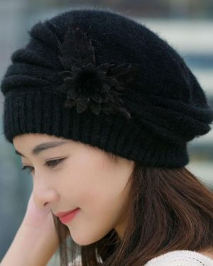 (black, One Size) (Projector)Fashion Womens Flower Knit Crochet Hat Winter Warm Cap Beret