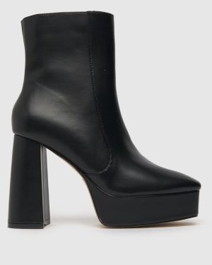 schuh Bloom Platform Boots in Black