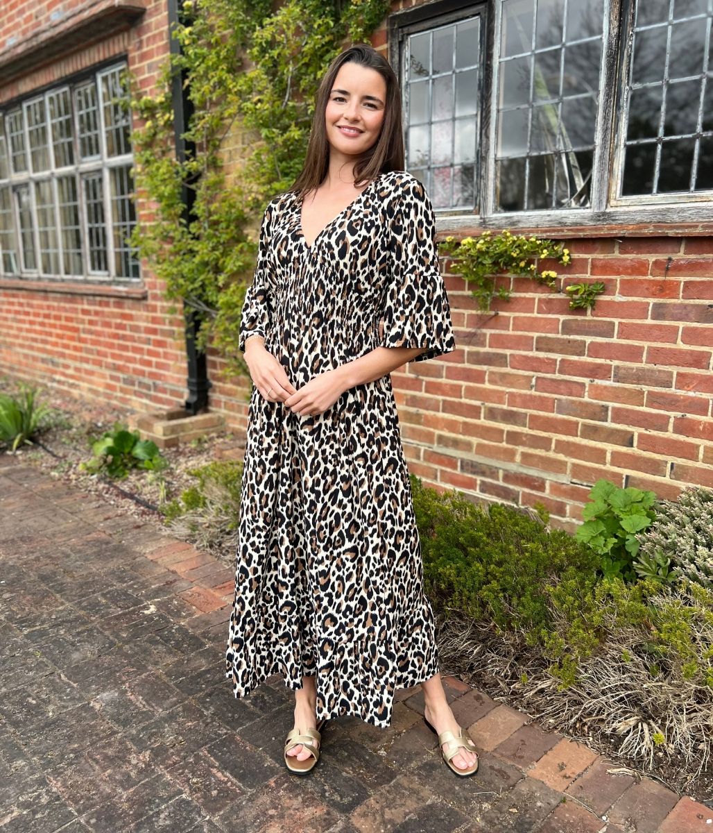 Tiered Red Maxi Dresses for Summer Occasions