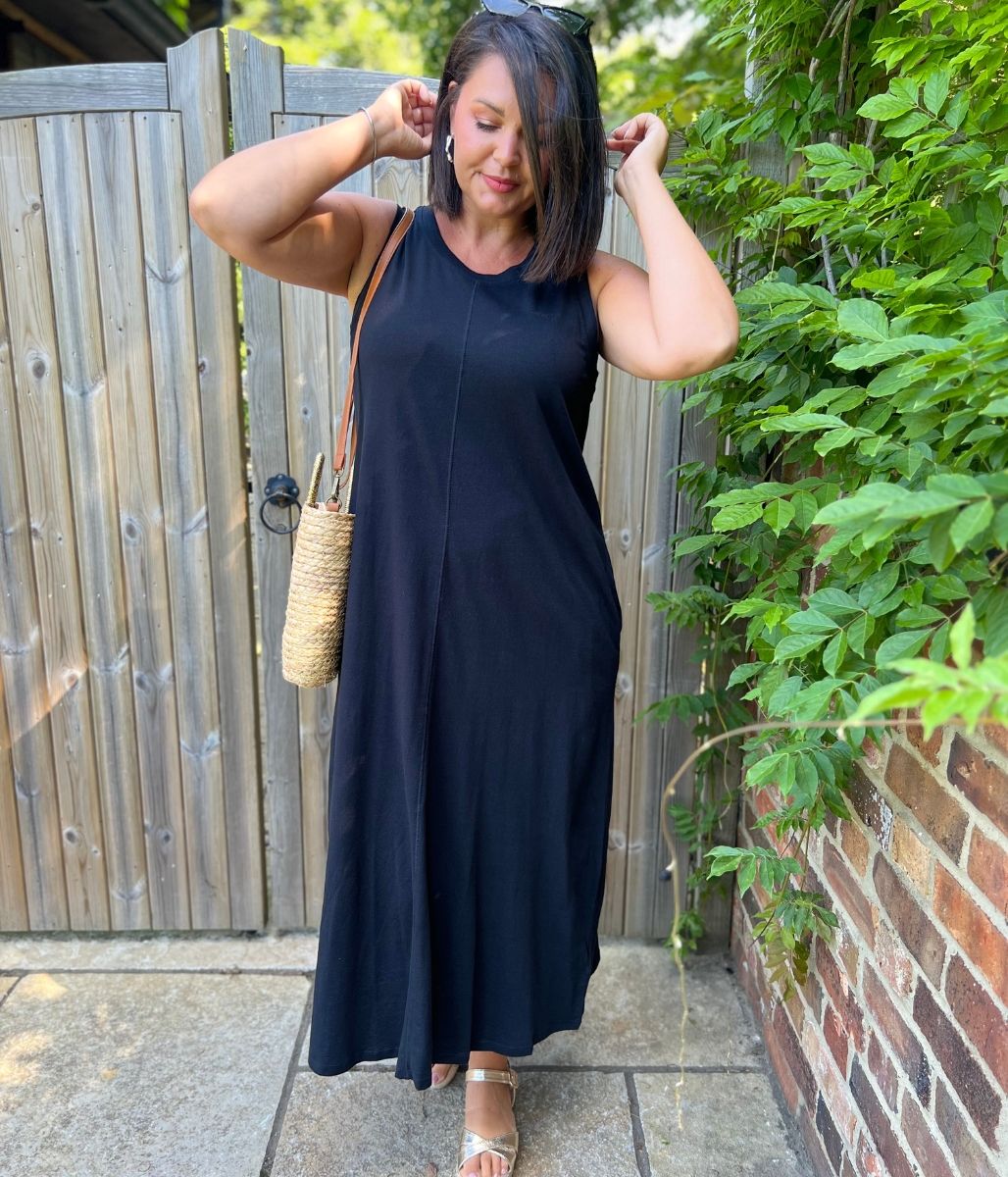 Solid Colour Midi V-Neck Dresses in Cotton