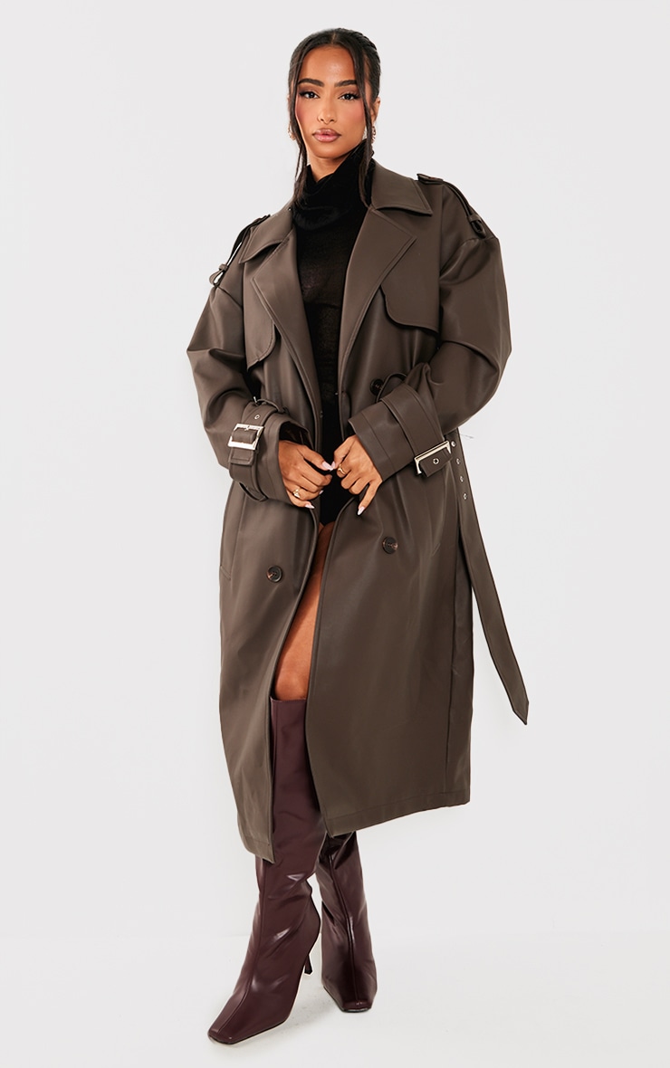 Buckle-Belt Trench Coats for Structured Fastening