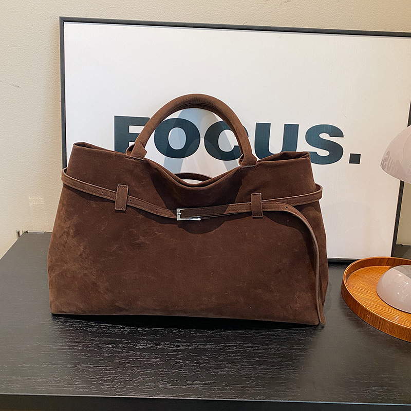 Soft Suede Handbags for Everyday Comfort