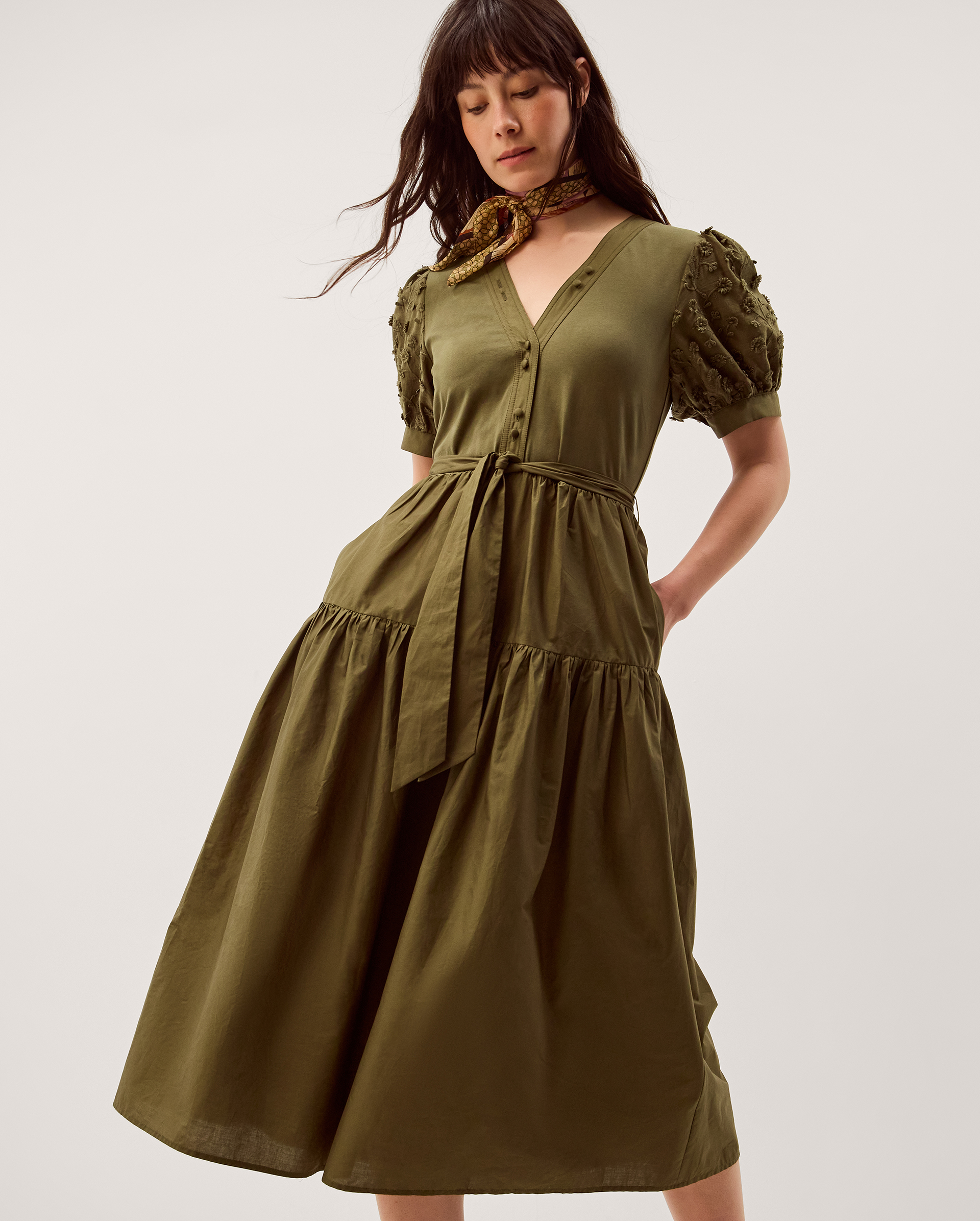 Fawn Appliqué Puff Sleeve Midi Dress Green
