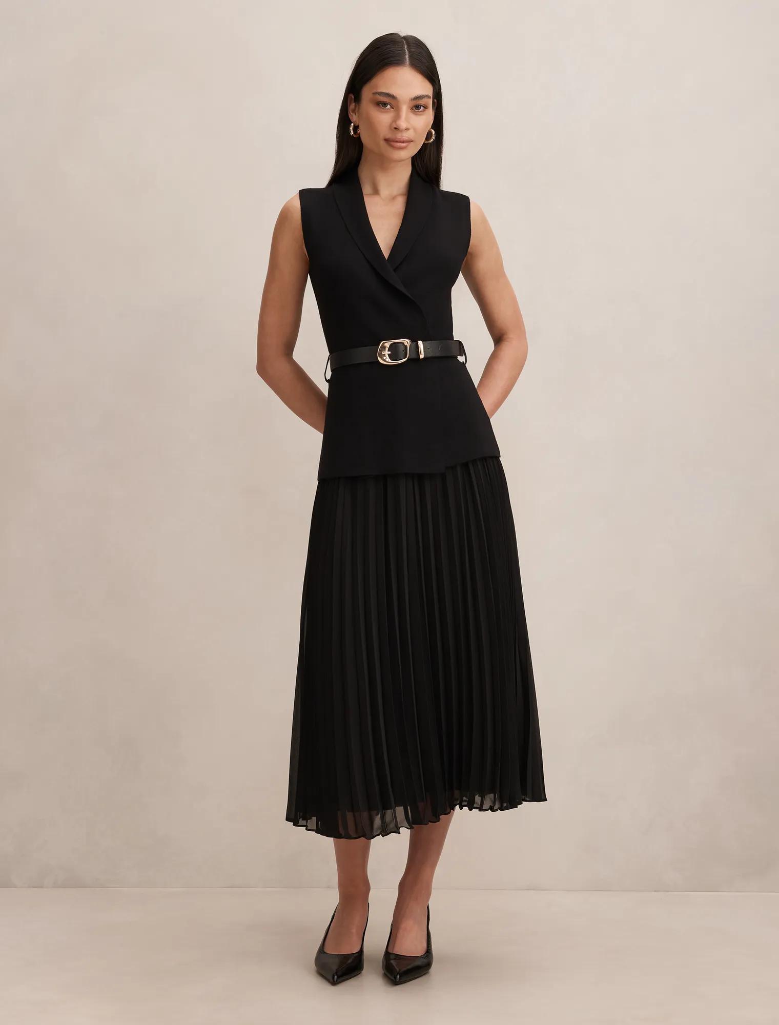 Forever New Women's Bianca Woven Mix Knit Dress in Black, Size ViscosePolyesterPolyamide