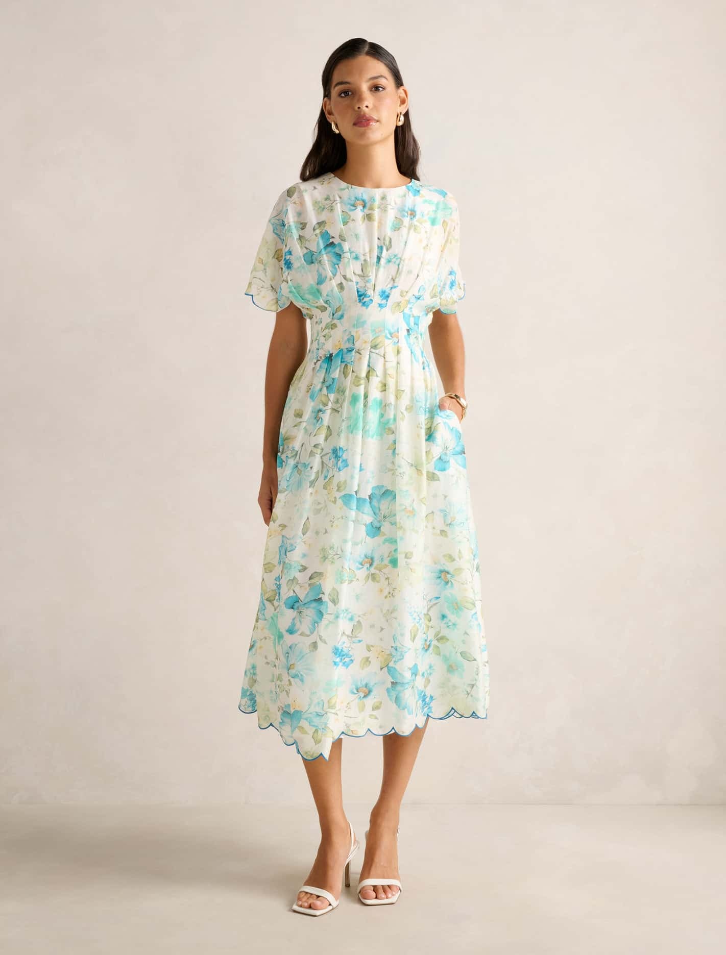 Forever New Women's Eve Scallop Trim Midi Dress in Macy Floral, Size PolyamideLyocellLinen