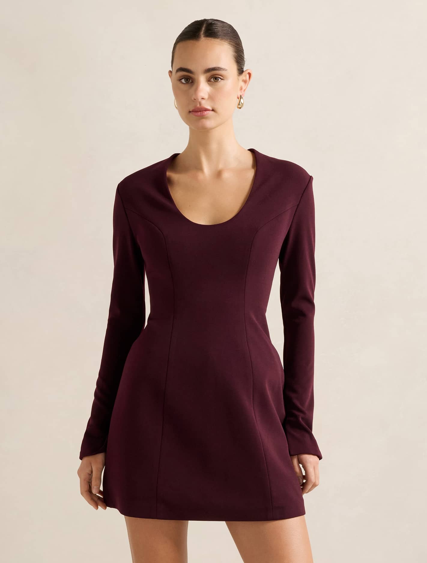 Forever New Women's Ruby Long Sleeve Structured Mini Dress in Burgundy, Size OuterPolyester