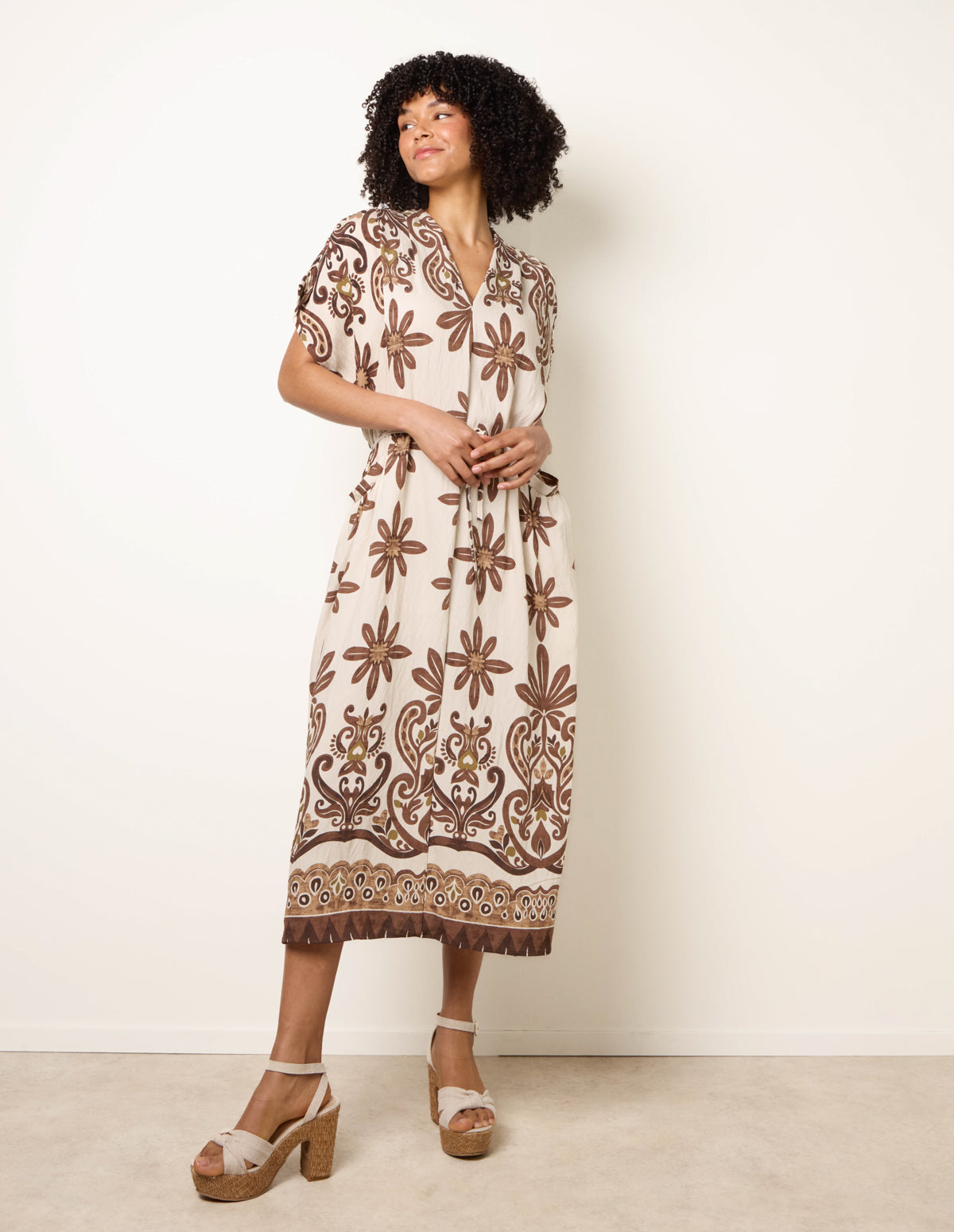 Dress With Bold Floral Print - ONE CHOCOLATE