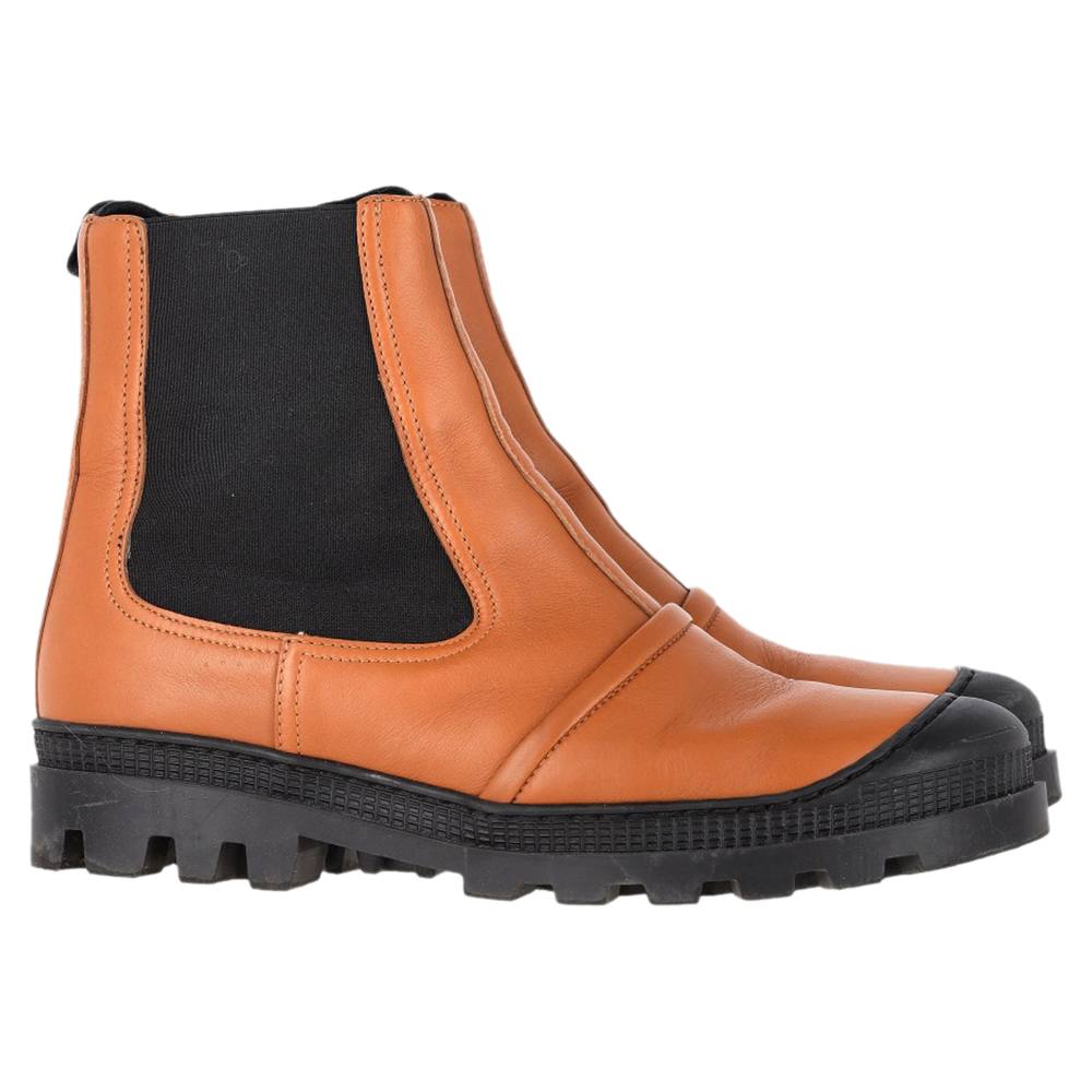 LOEWE Women's Preloved Chelsea Boots in Tan Leather in Black