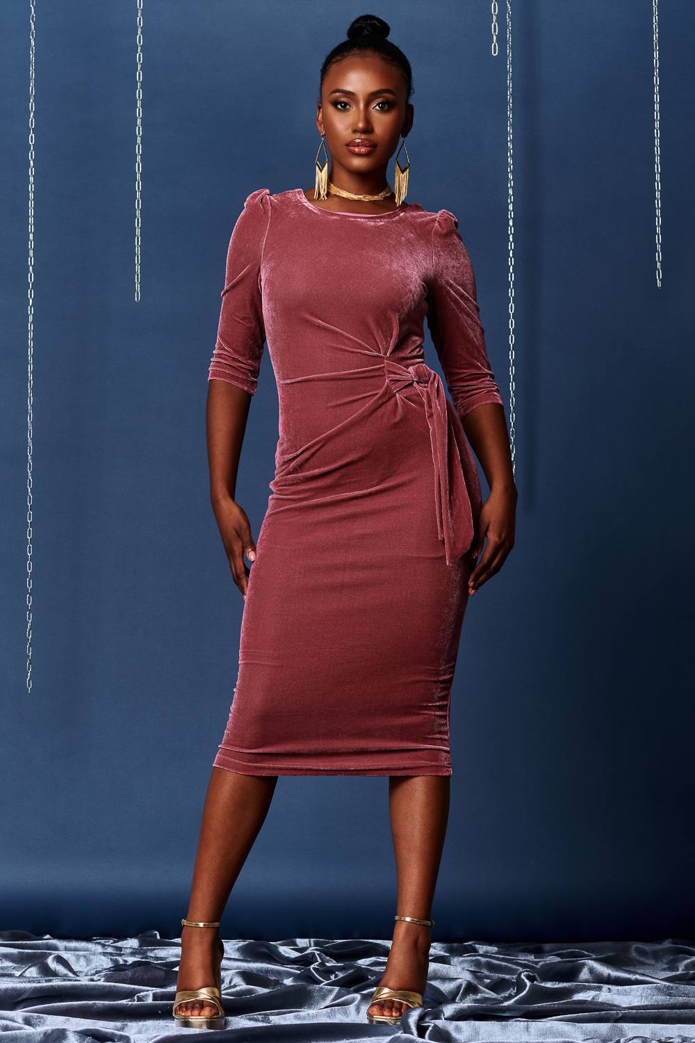 Jolie Moi Sleeve Tie Detail Velvet Midi Dress In Pink