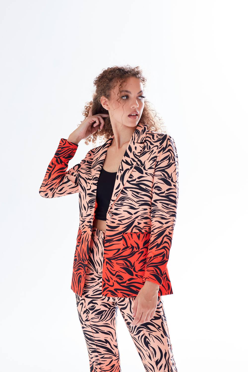 Liquorish Zebra Print Suit Blazer In Orange In Red