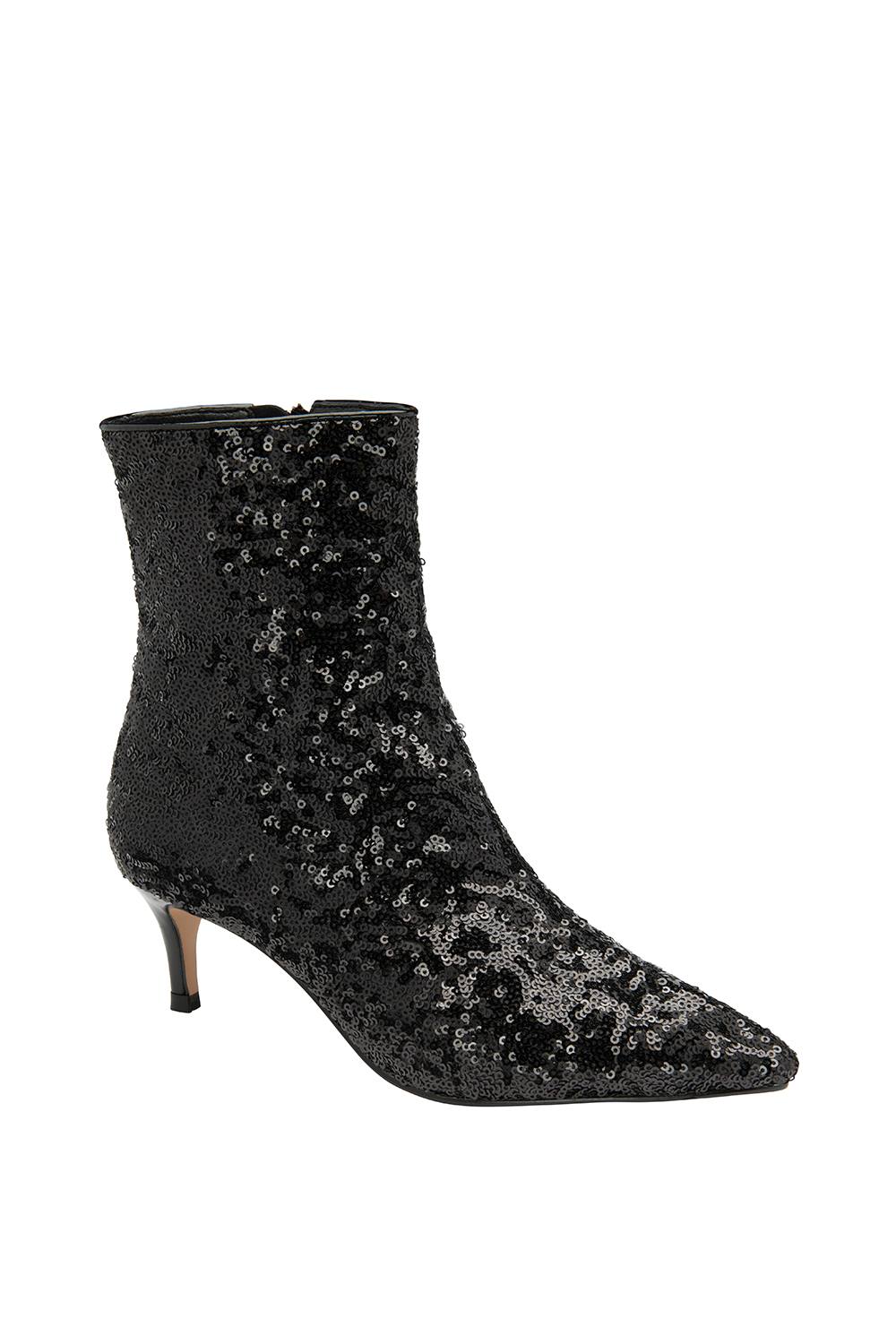 Ravel 'currans' Kitten Heel Ankle Boots In Black