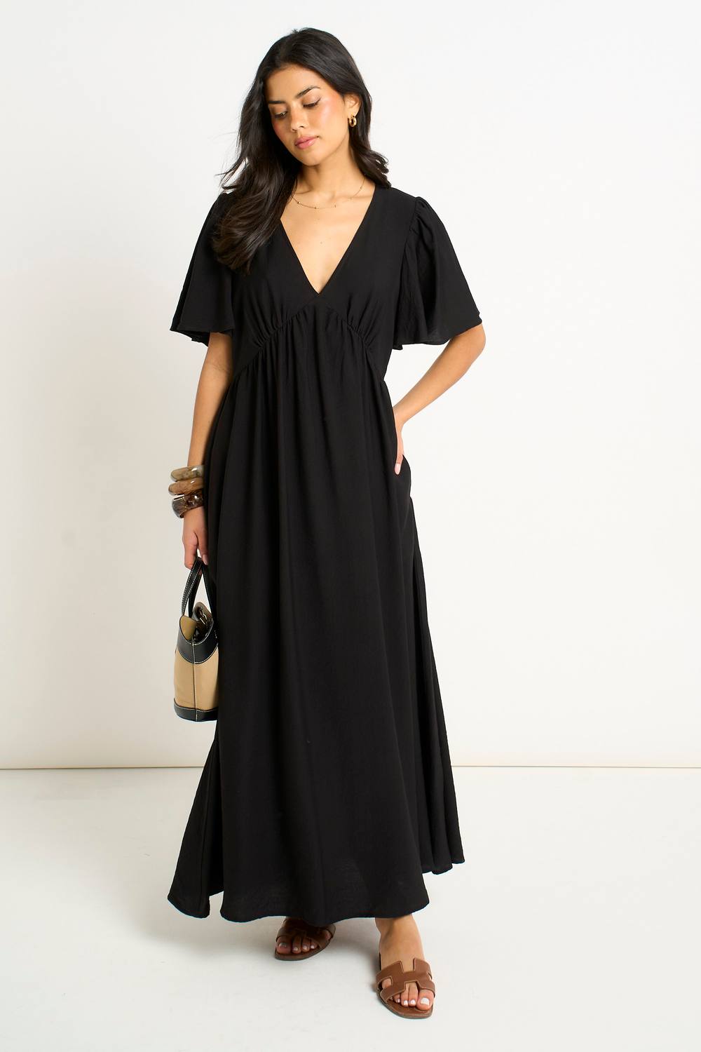 Gini London Black V Neck Angle Sleeves Skater Maxi Dress