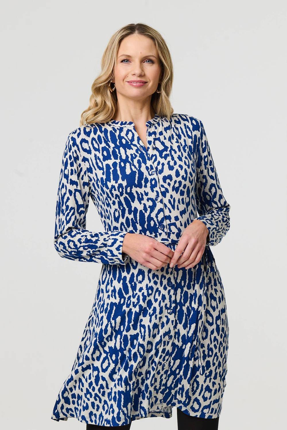 Izabel London Animal Print Long Sleeve Short Shirt Dress In Blue