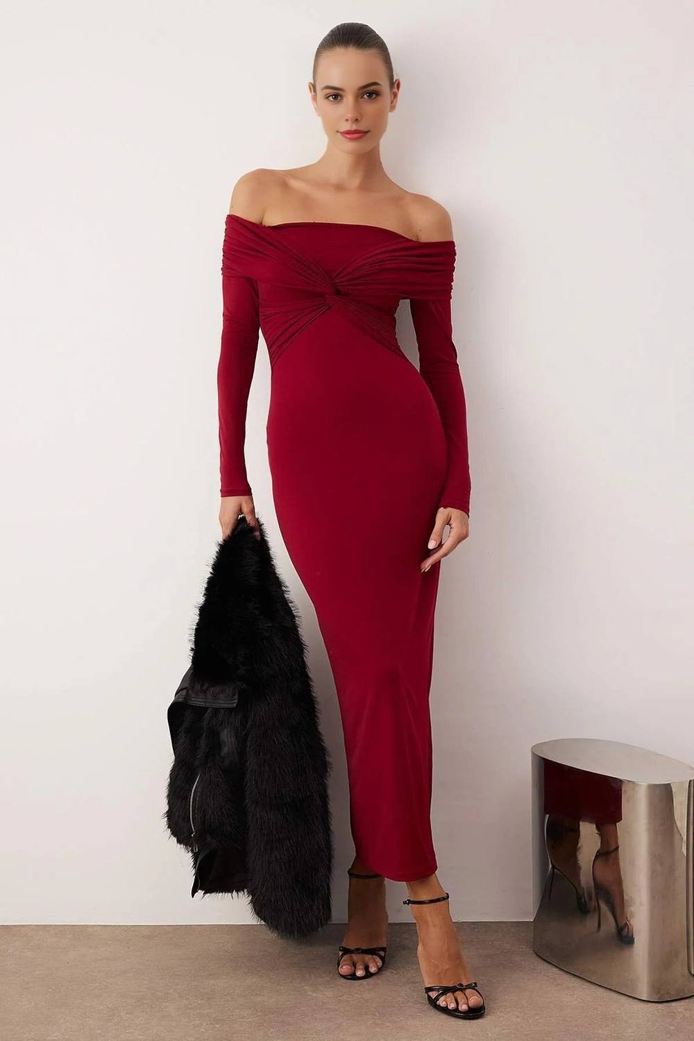 Wovcor Off The Shoulder Long Sleeve Knitted Midi Evening Dress In Burgundy