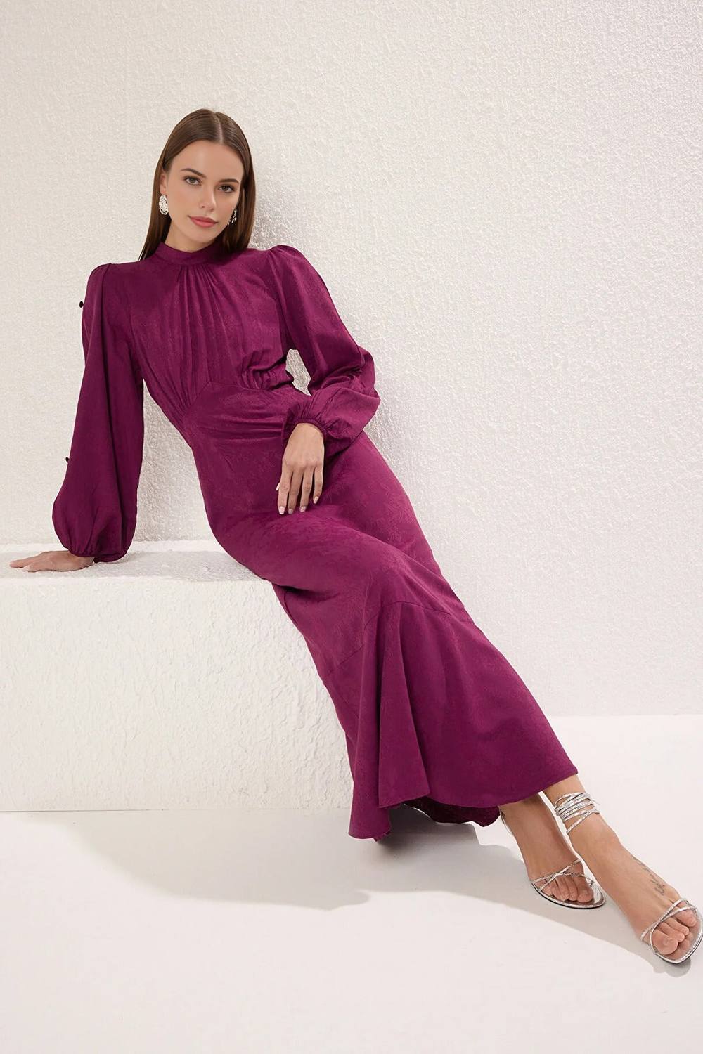 Wovcor High Neck Pleated Detail Maxi Dress With Balloon Sleeves In Purple