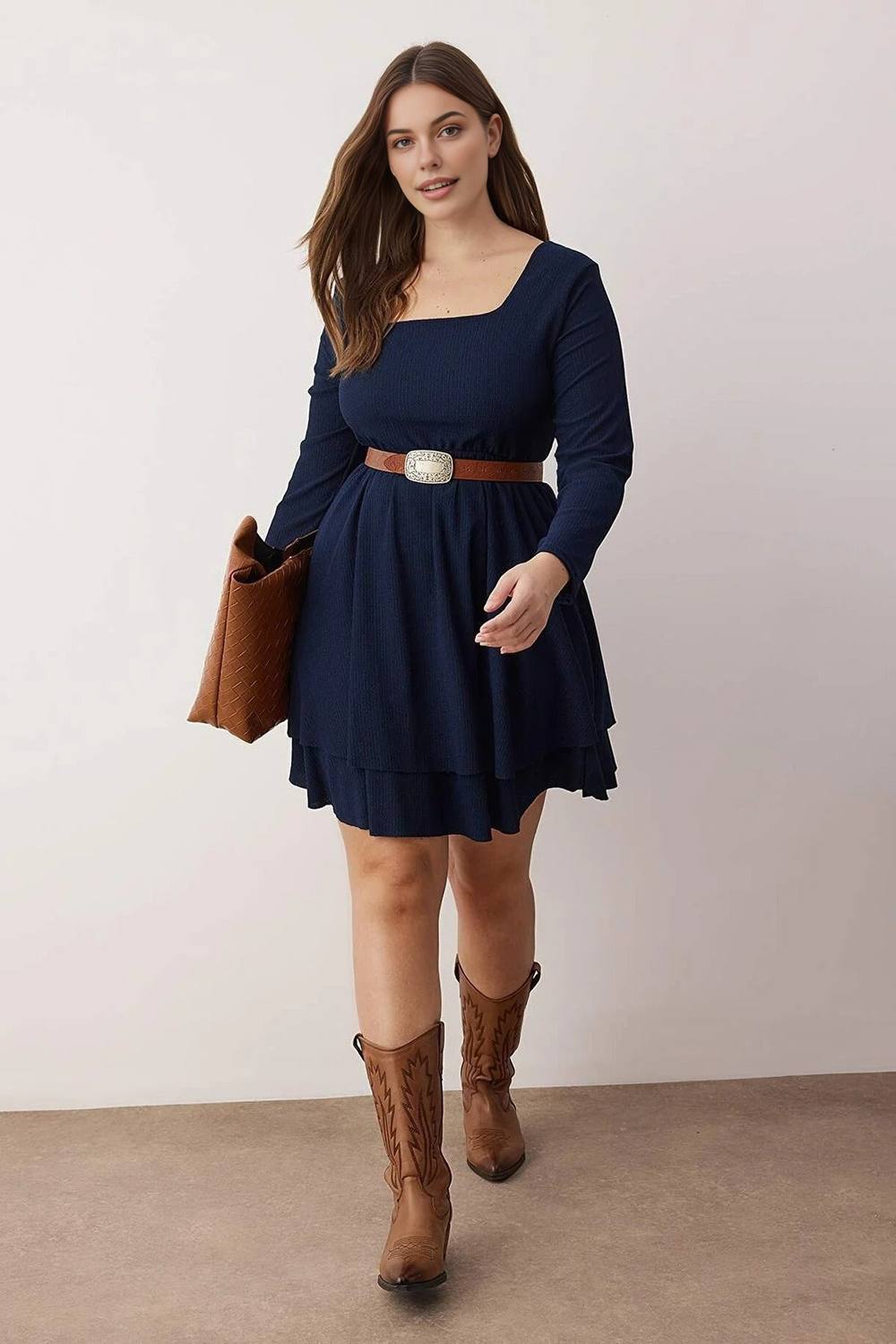 Wovcor Square Neck Belted Tiered Mini Dress With Long Sleeves In Navy