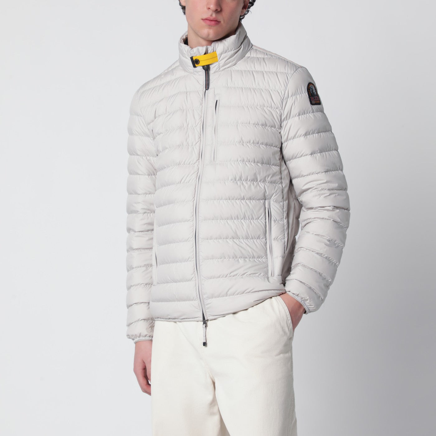Pelican-colored Ugo short quilted down jacket