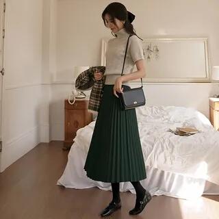 Accordion-Pleat Long Skirt Black