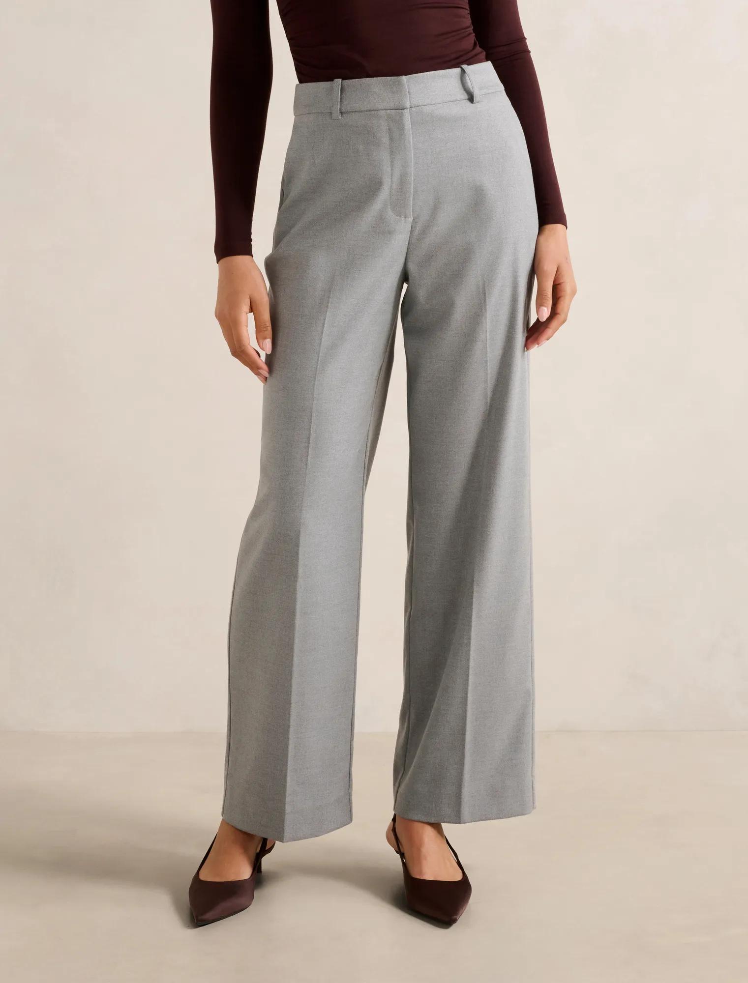 Forever New Women's Raine Straight Leg Trousers in Grey, Size PolyesterViscoseElastane