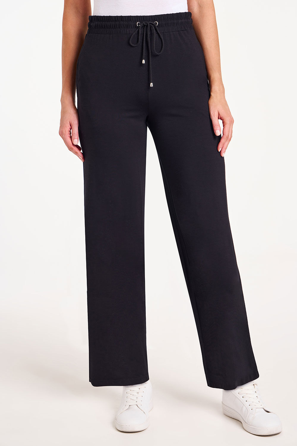 Bonmarche Women's Black Elasticated Waist Wide Leg Relaxed Trousers, Size: