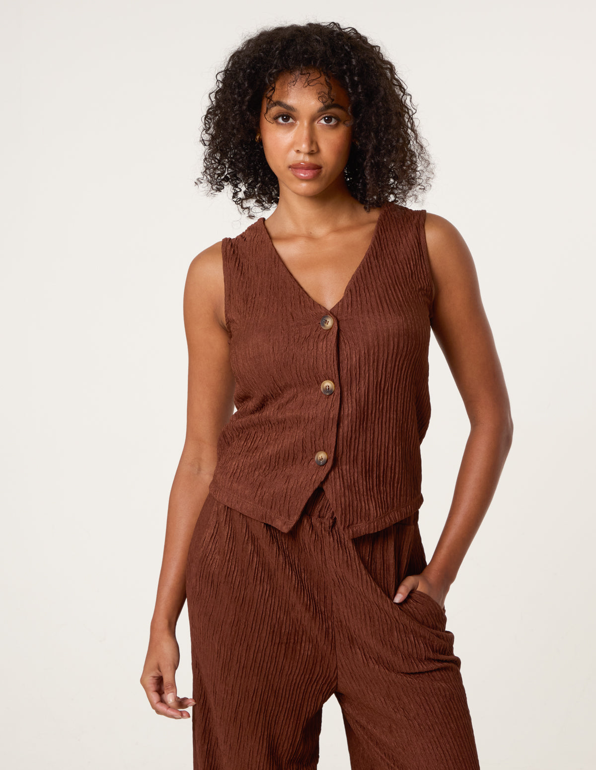 Crinkle Button Front Waistcoat - M CHOCOLATE